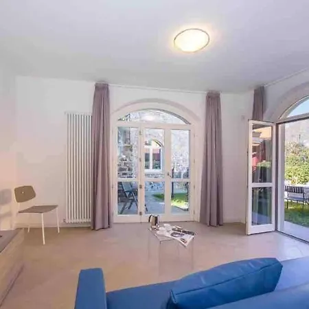 Apartment Due